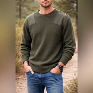 Vintage Military Streetwear Commando Sweater in Army Green - Size Medium